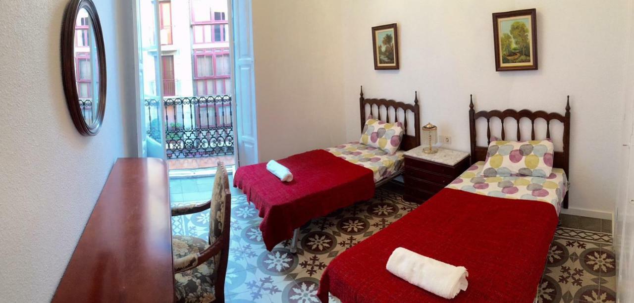 Altamira Apartment *