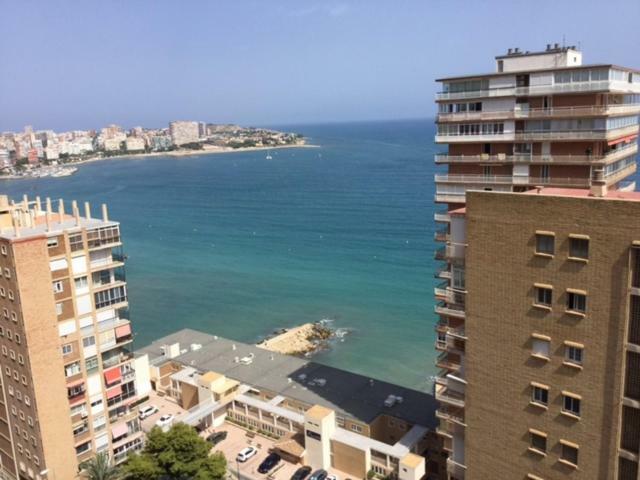 Apartamento En Albufereta Con Vistas Al Mar Appartement *