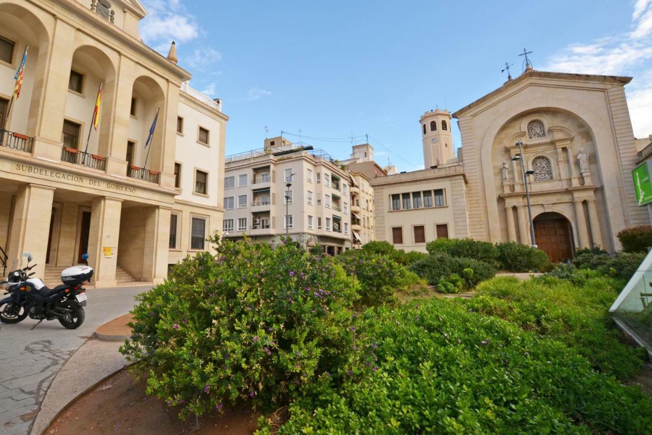 Apartment Atico Colon 21 *