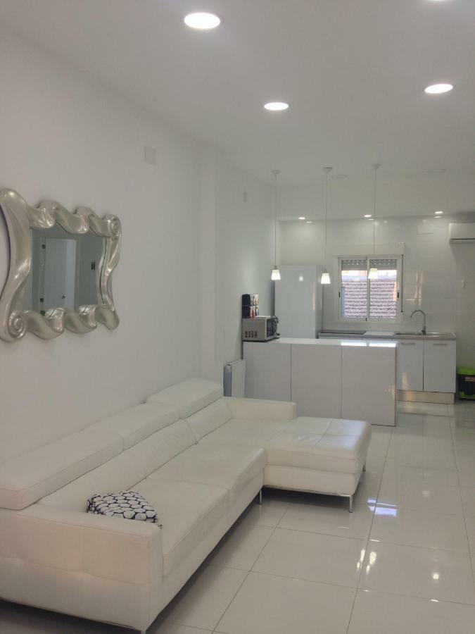White Apartment Alicante