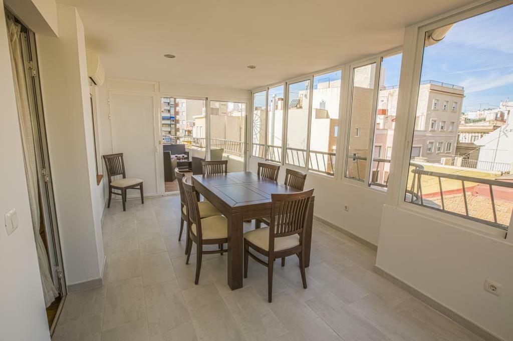 Skyline Penthouse Apartamento