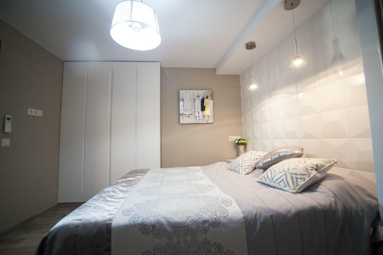 Apartment On Bautista Lafora 2 *