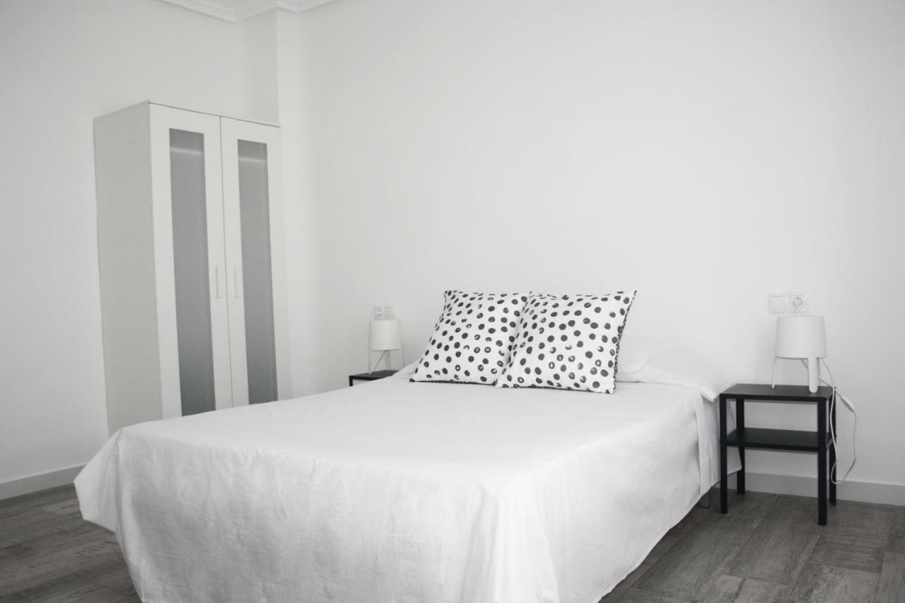 Plaza De Toros Apartment *