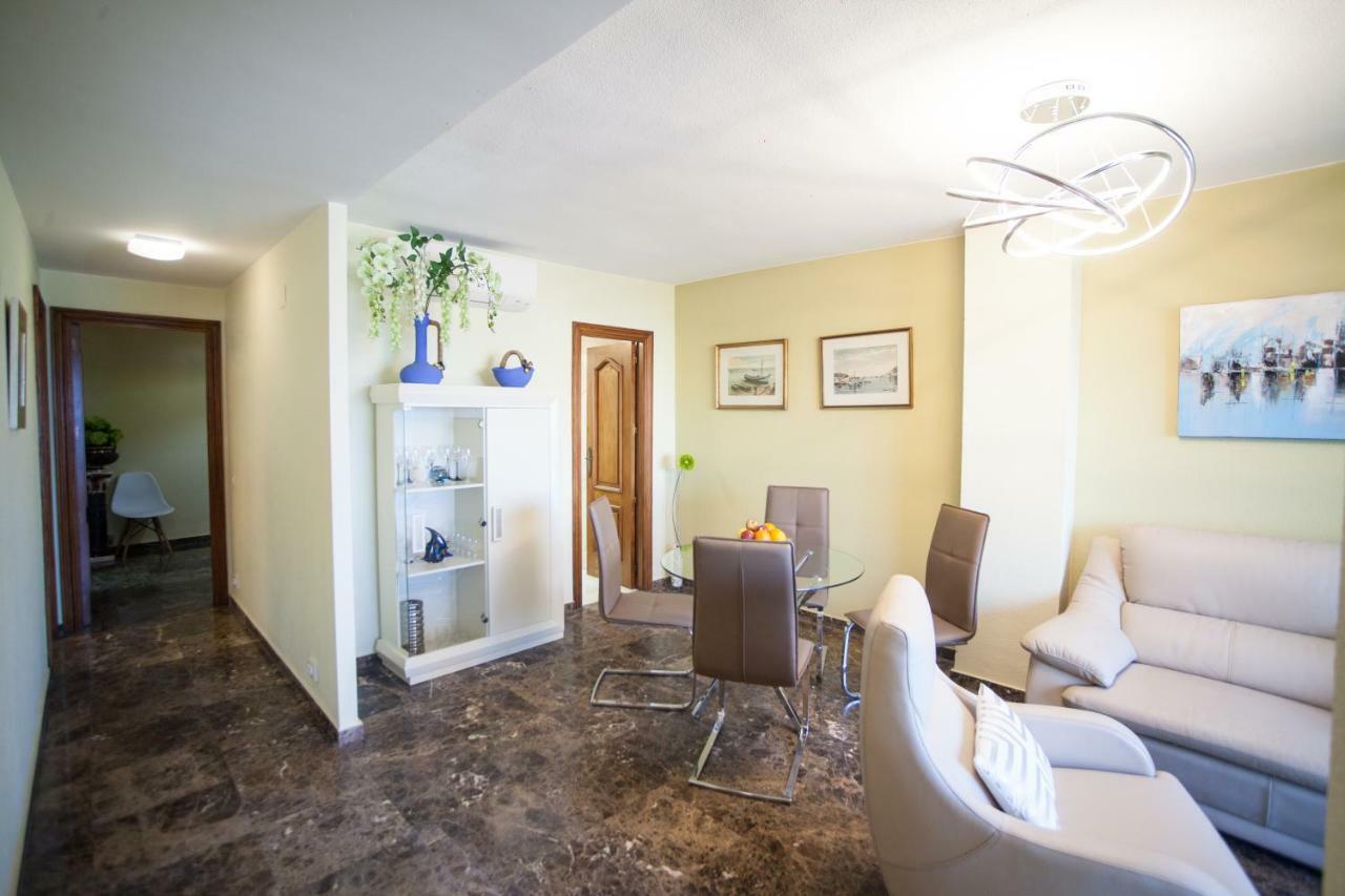 Juan Bautist Lafora, 2, Appartement