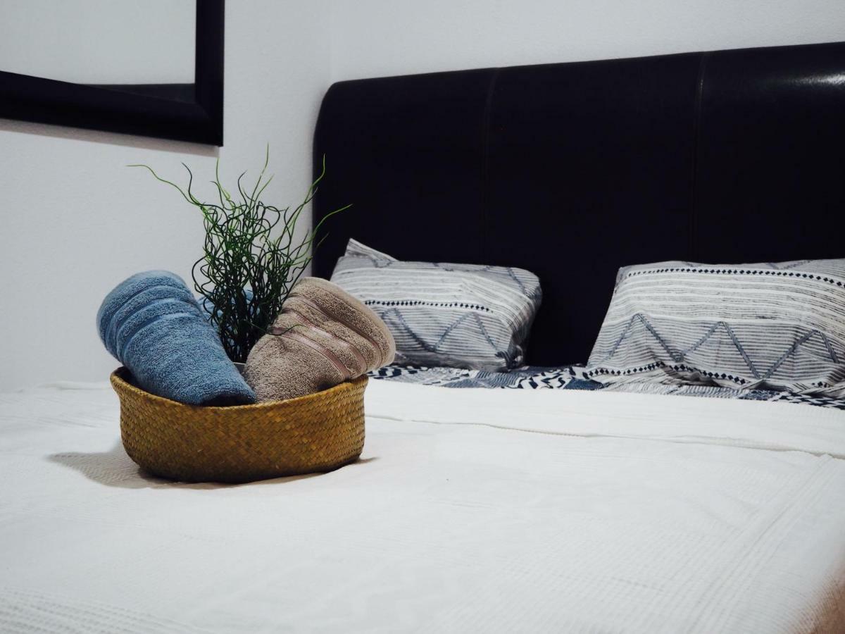 Amiga Apartamento *