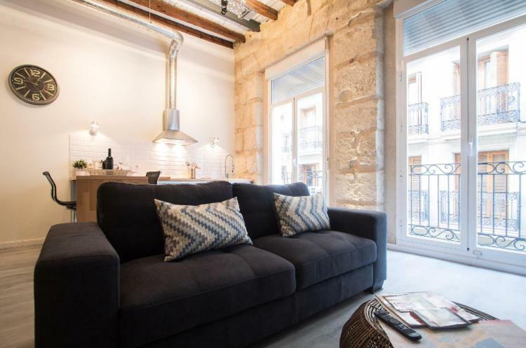 Beautiful Loft In Old Town Apartment