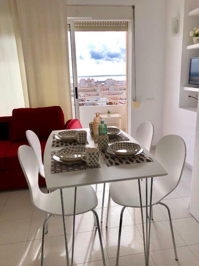Apartamento En Centro Ciudad * Alicante