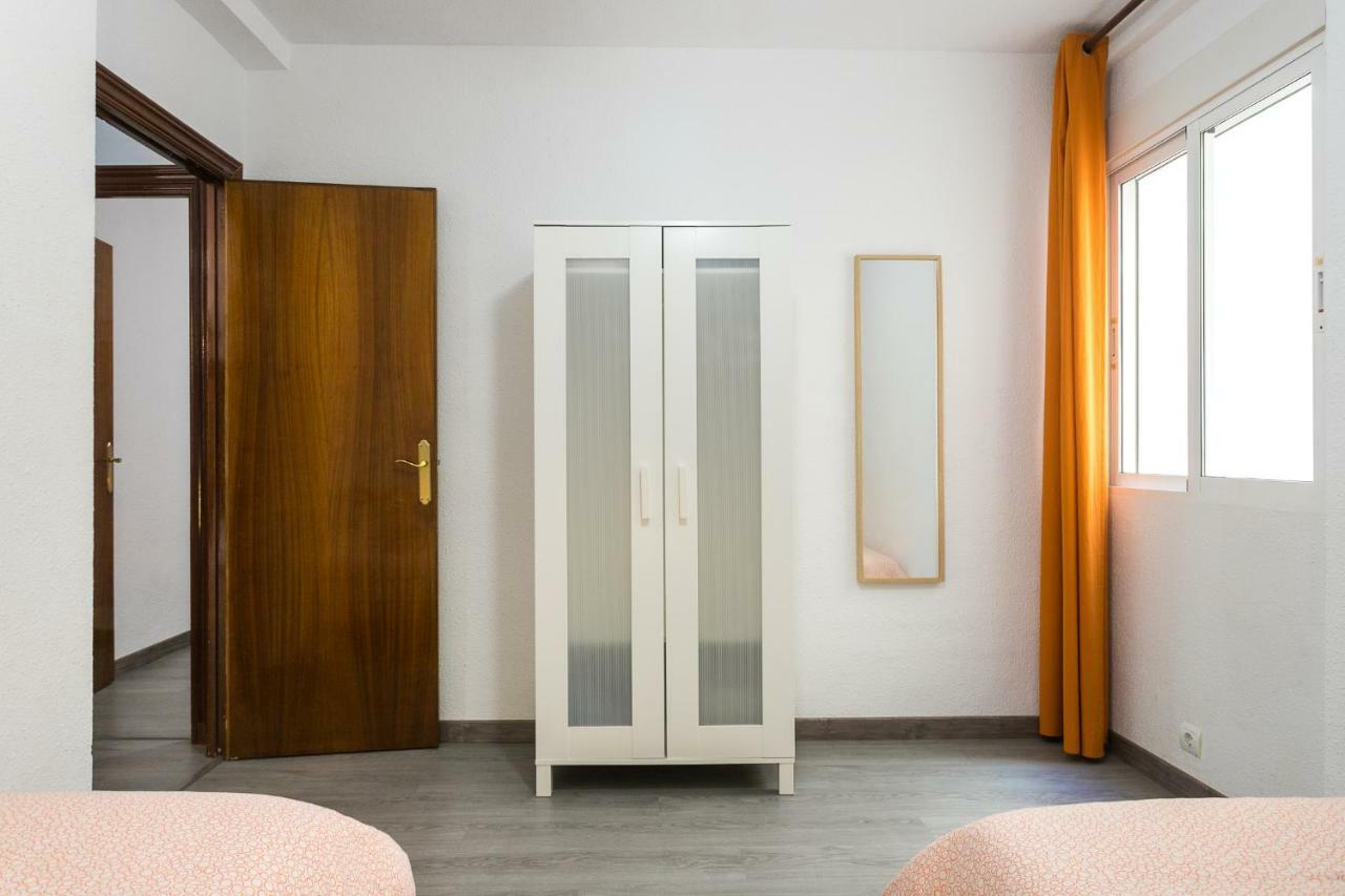 Apartment Lovely, New, Bright 3 Mins To 105 Sq Meters Alicante