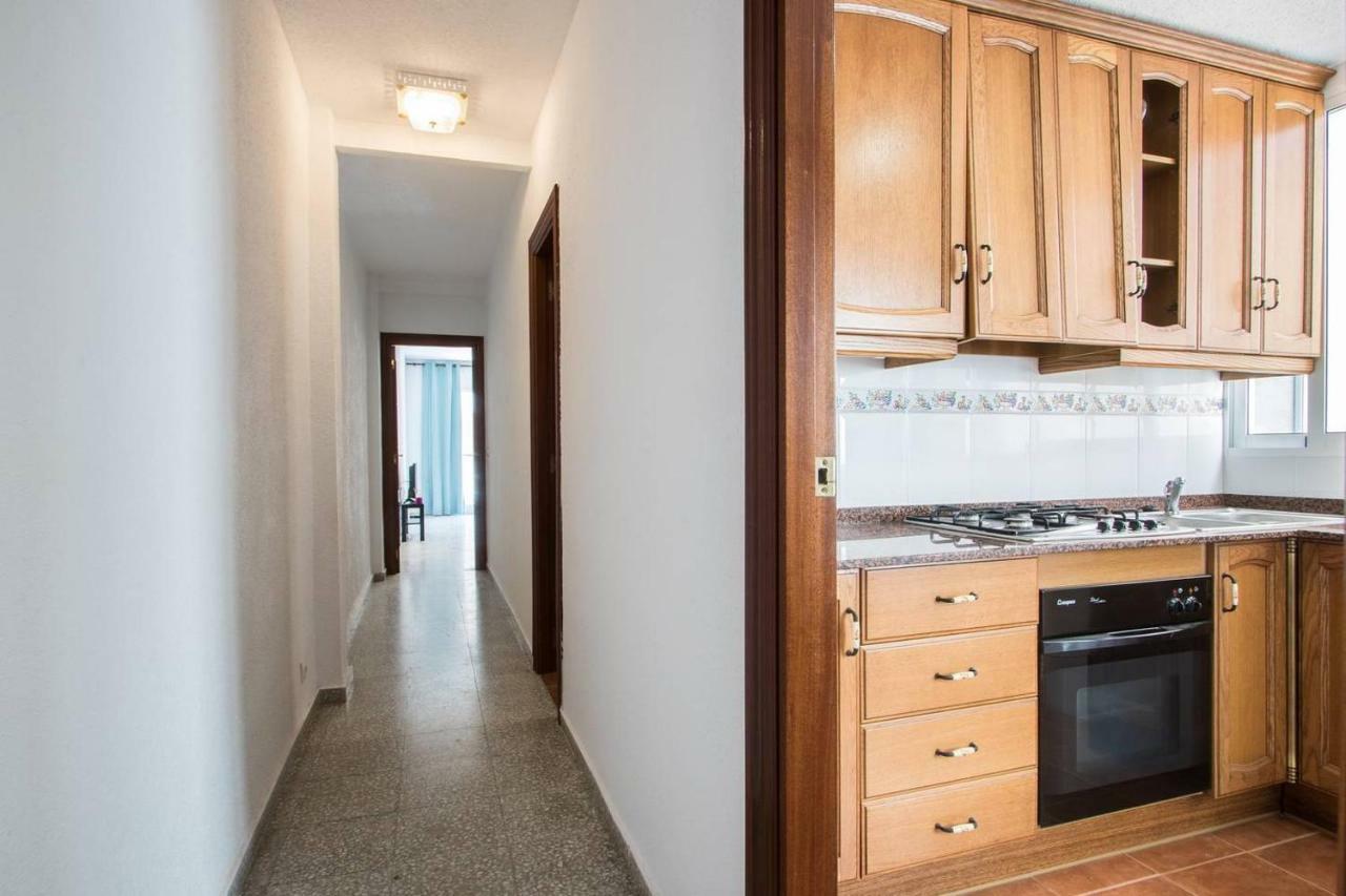 Apartment Lovely, New, Bright 3 Mins To 105 Sq Meters