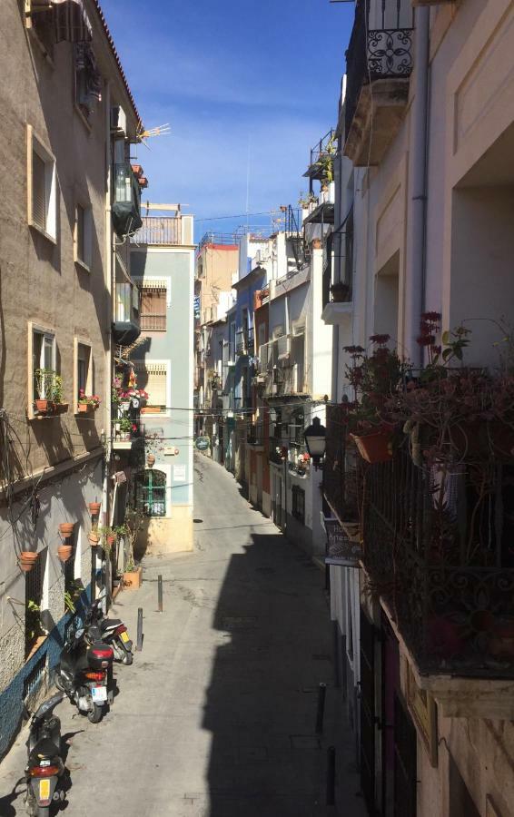 Piso Moderno En Casco Antiguo Proximo A La Playa Apartamento