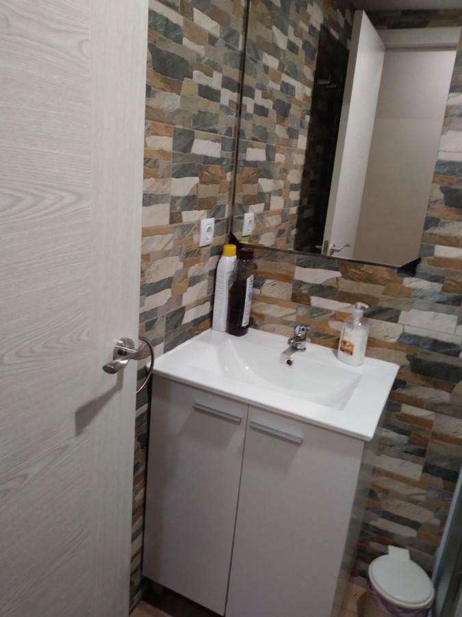 Con Patio Apartment