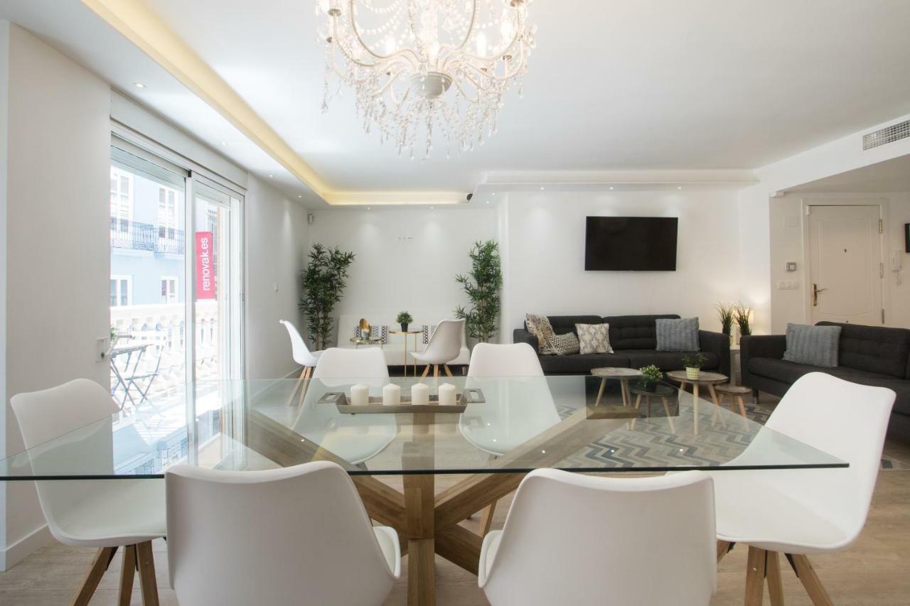 Stylish *new* In W/ 4 Bedrooms Appartement