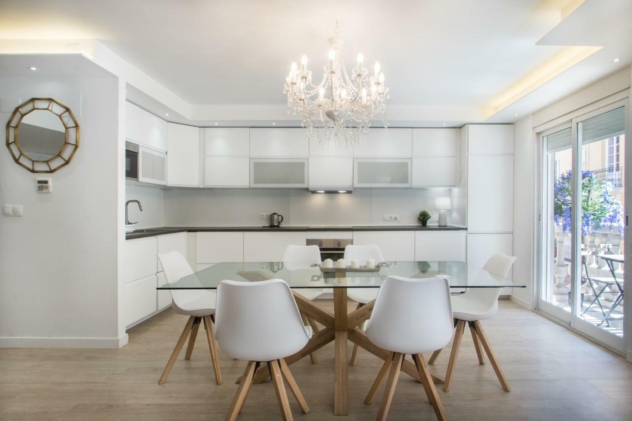 Appartement Stylish *new* In W/ 4 Bedrooms Alicante