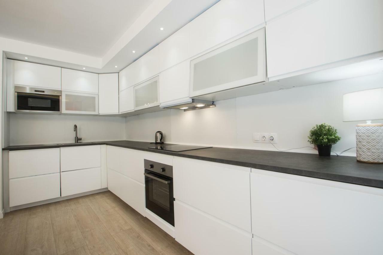 Appartement Stylish *new* In W/ 4 Bedrooms