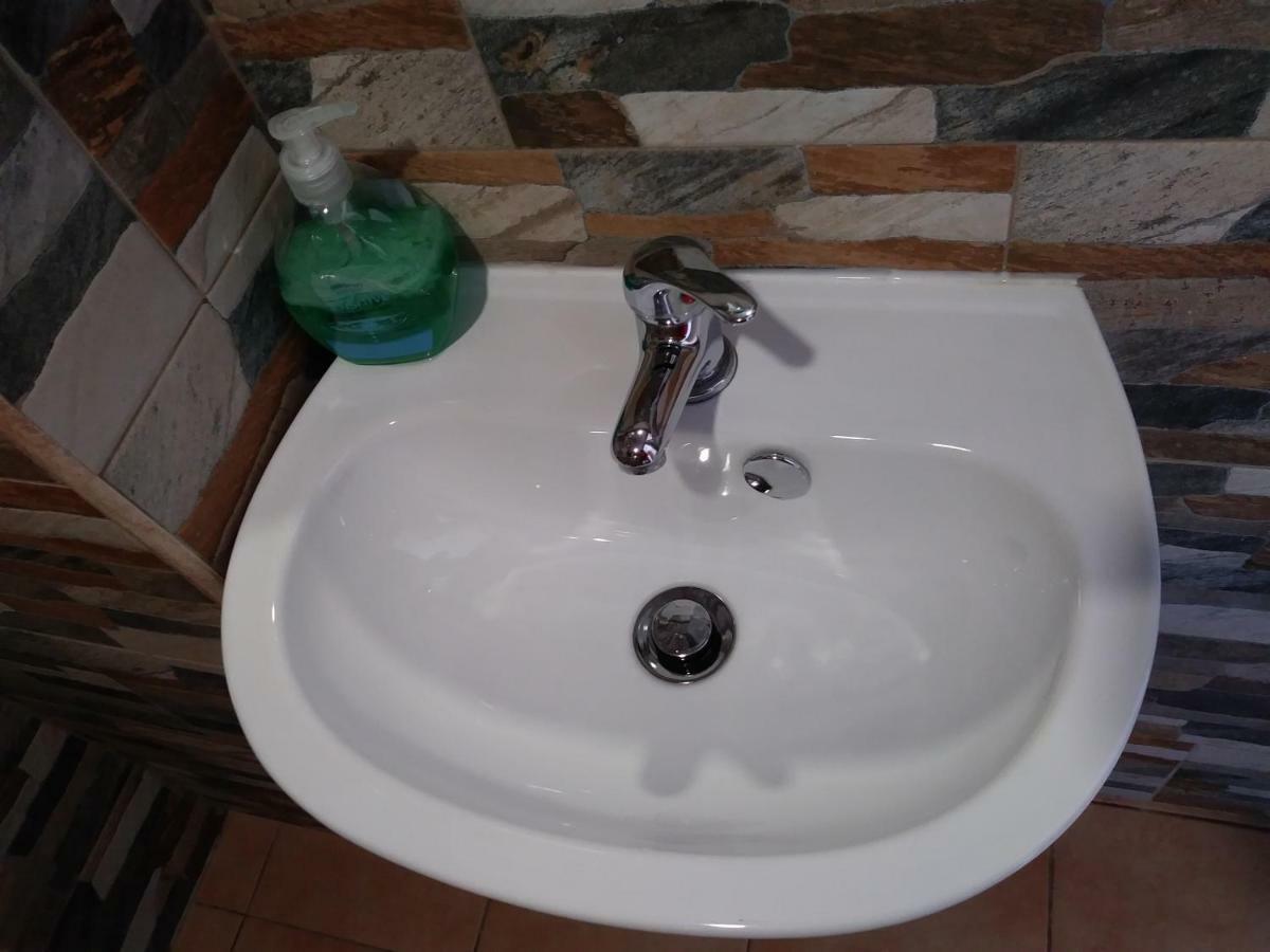 Con Patio Apartment *