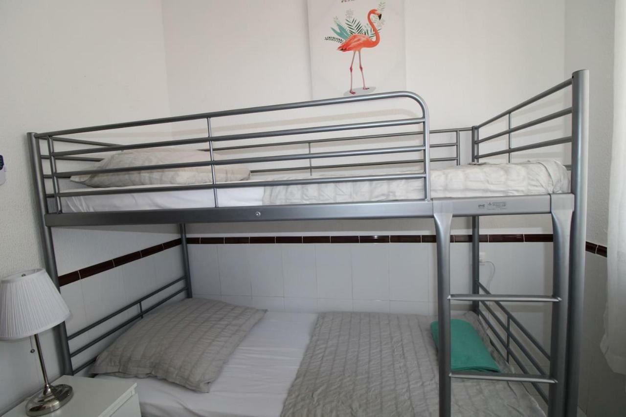 Apartment Big With Unique Patio Near Santa Barbara Castle *