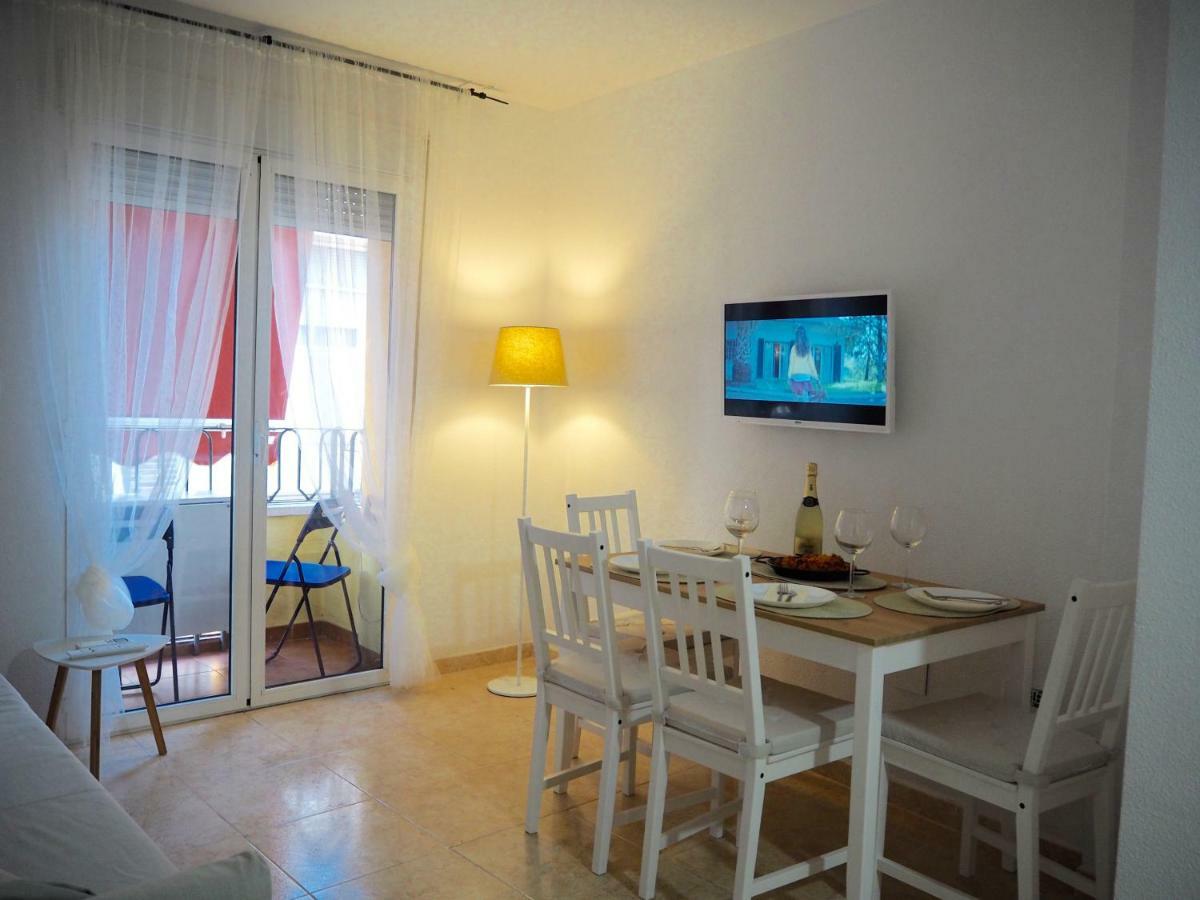 Amiga Apartamento *