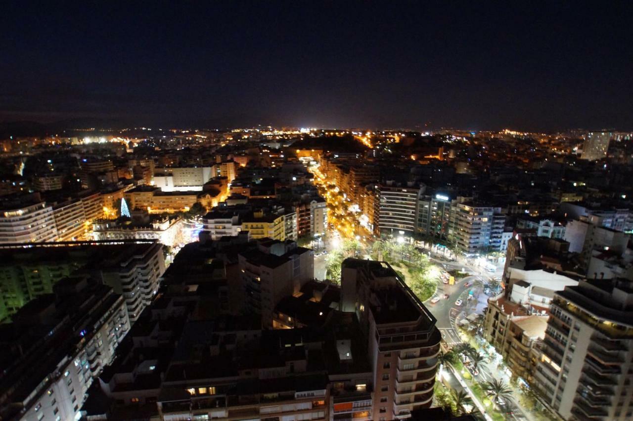 Charming Downtown Skyscrapper * Alicante