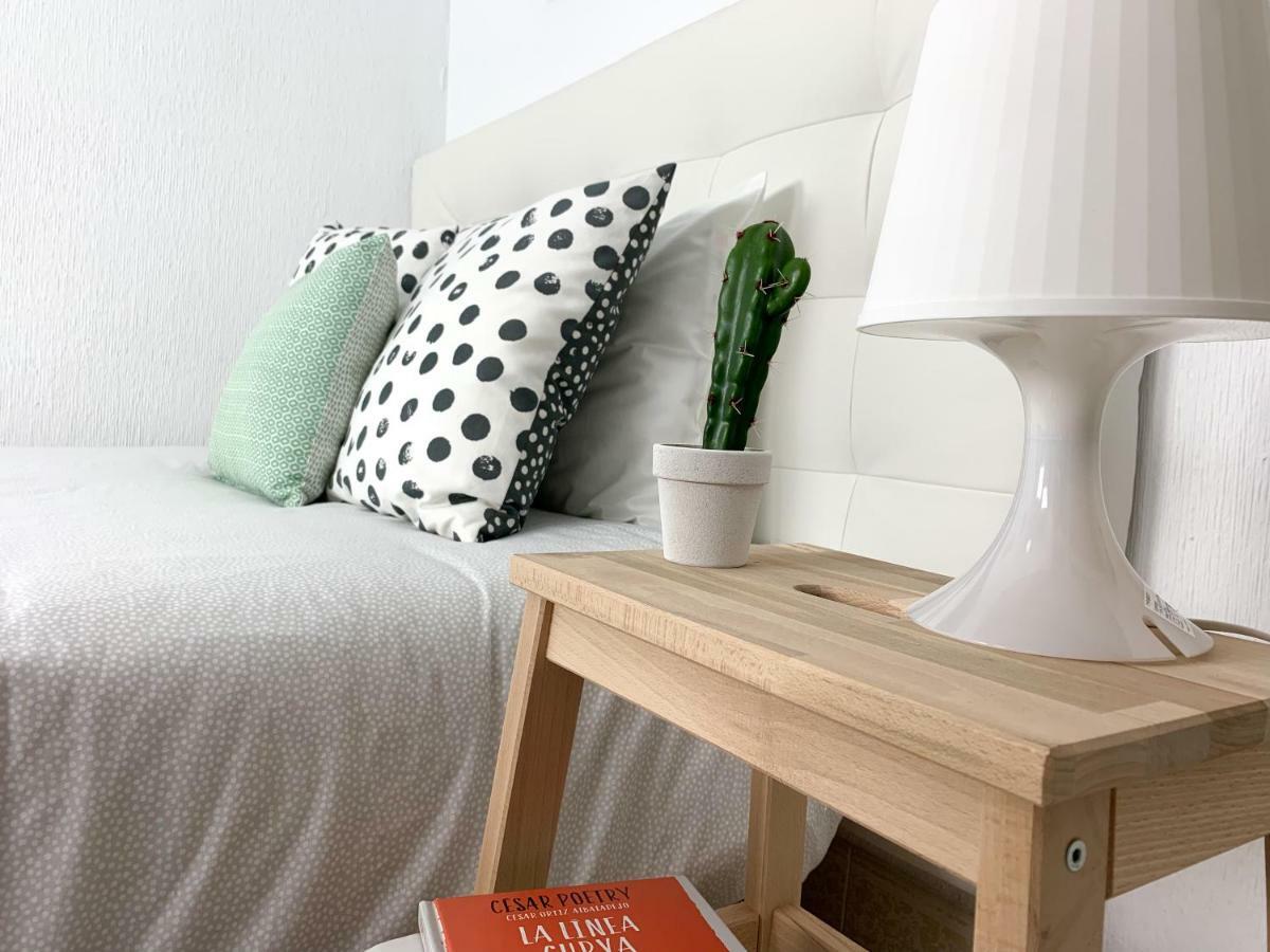 Cosy Flats Luceros