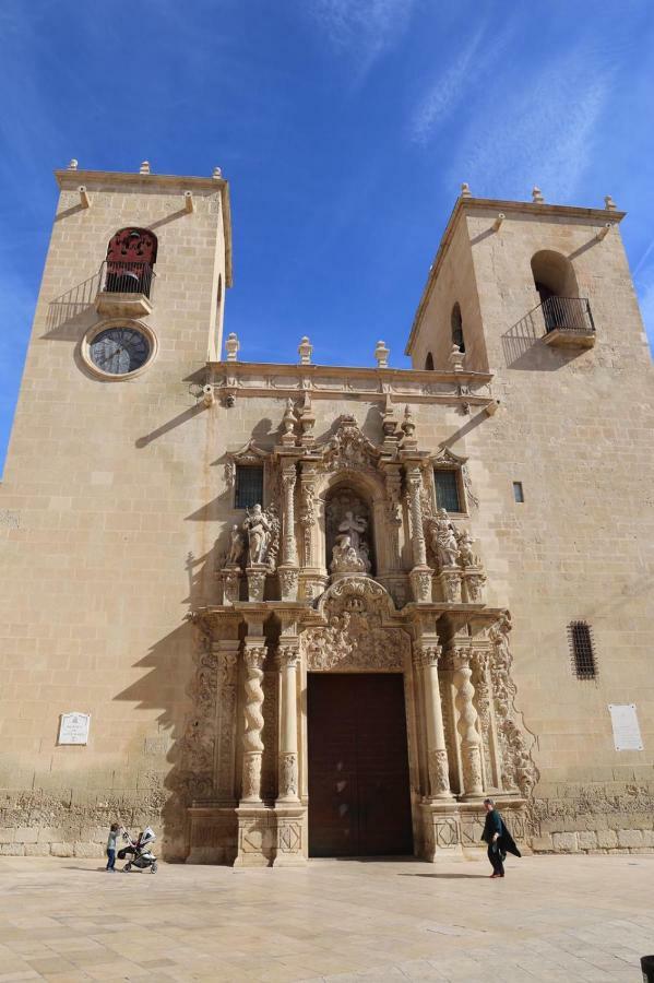 Dream Loft Old Center Apartment Alicante