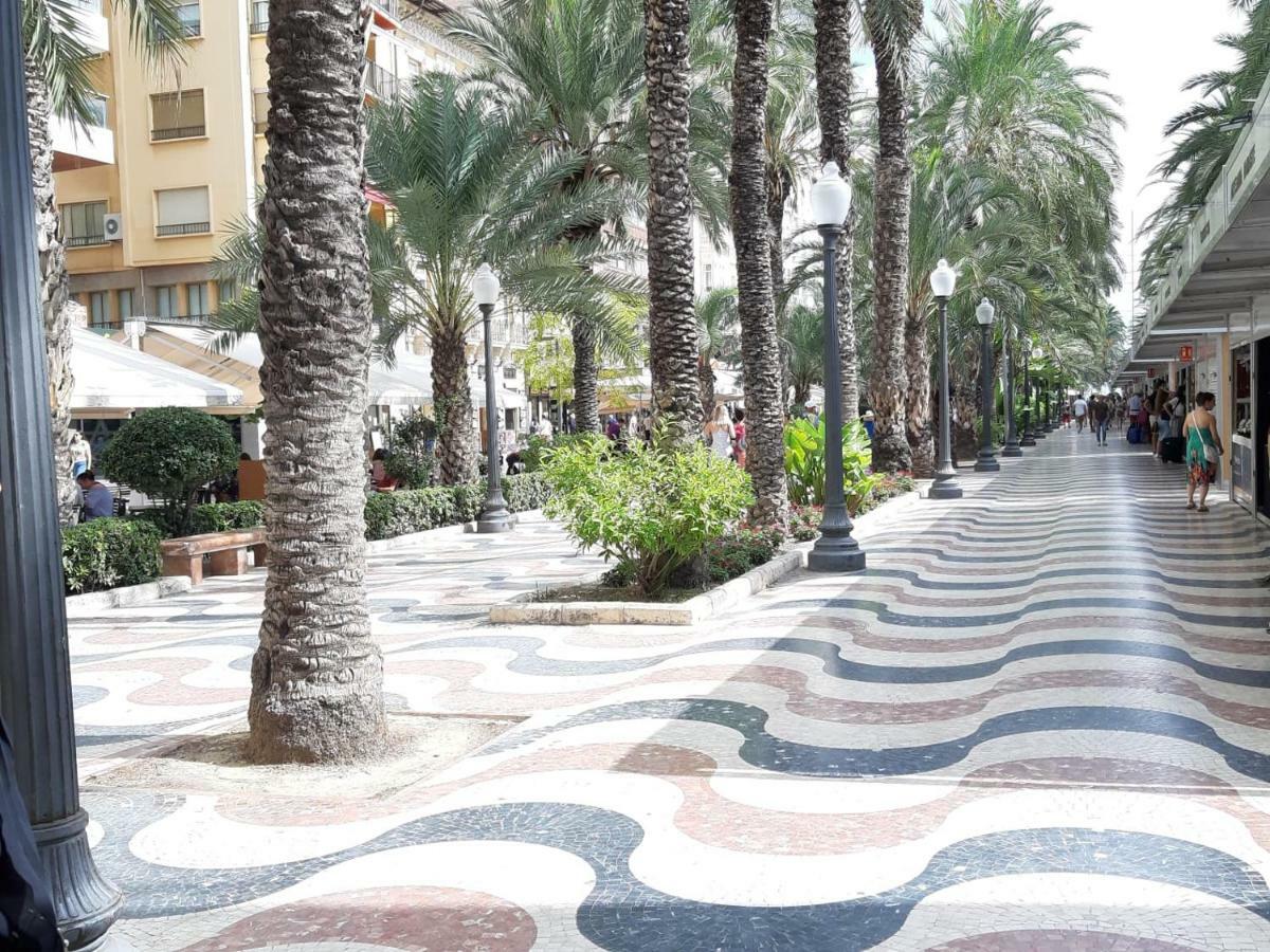 Grande-centro Barrio Playa Apartment Alicante