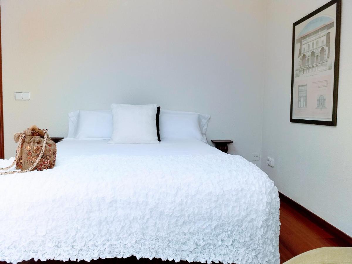 Large With Large And Sunny Terrace - Garden & Outdoor Gym , Center * Alicante