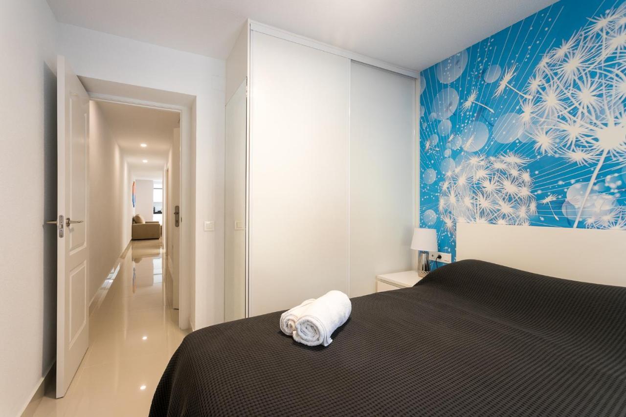 Calle San Carlos 132 Apartment *