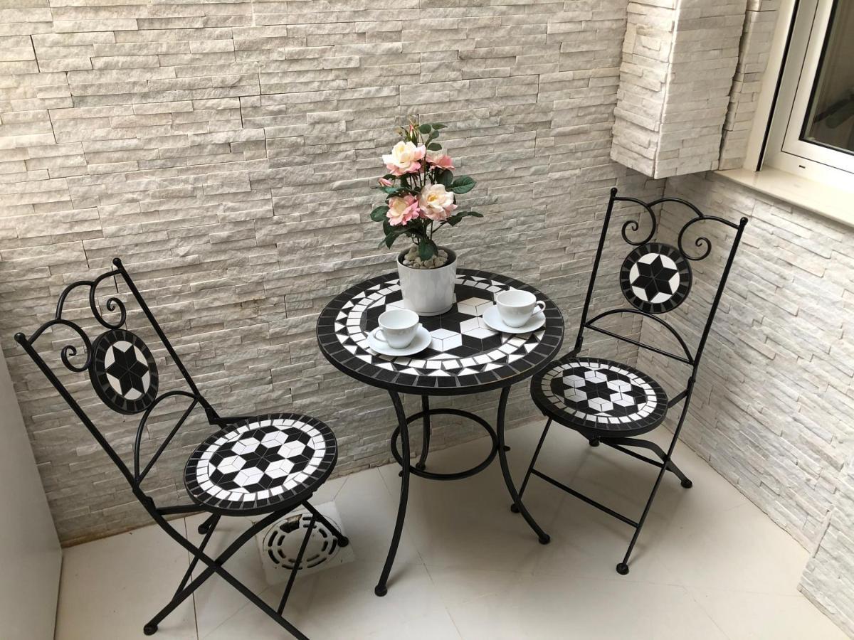 Apartment Calle San Carlos 132