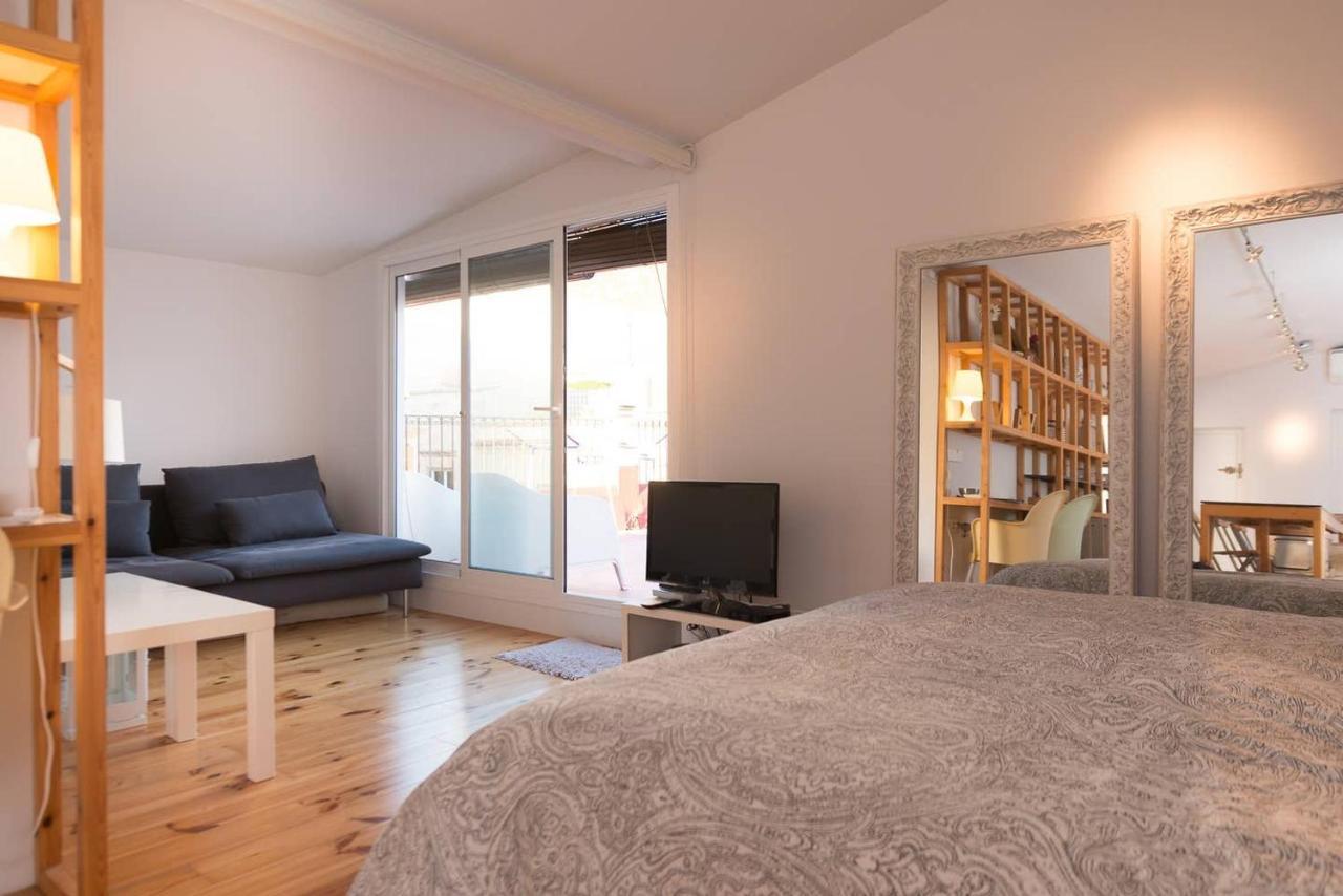 Alc - Stylish With Fantastic Terrace, Old Town Apartment *