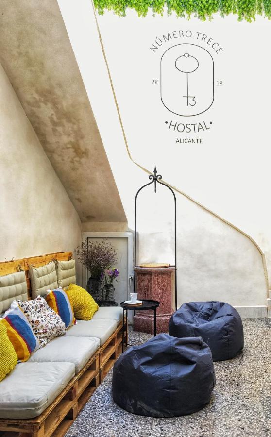 Hostelli Numero Trece - Free Towels, Coffee & Tea, Remote Check-in (adults Only) *
