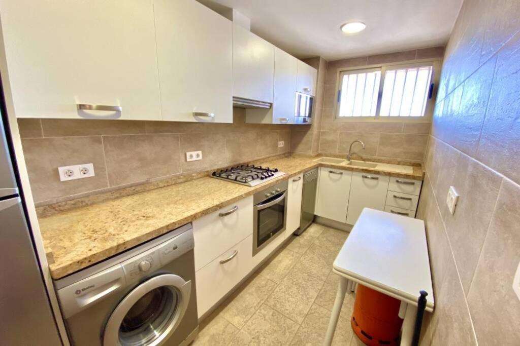 Leo Piso 20 4 Pax Inmobiliaria Leo Playa De San Juan Apartment *