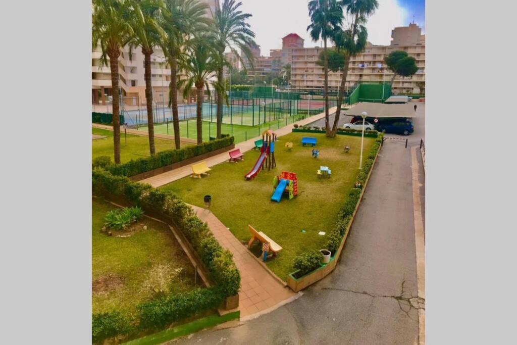 Leo Piso 20 4 Pax Inmobiliaria Leo Playa De San Juan Apartment *