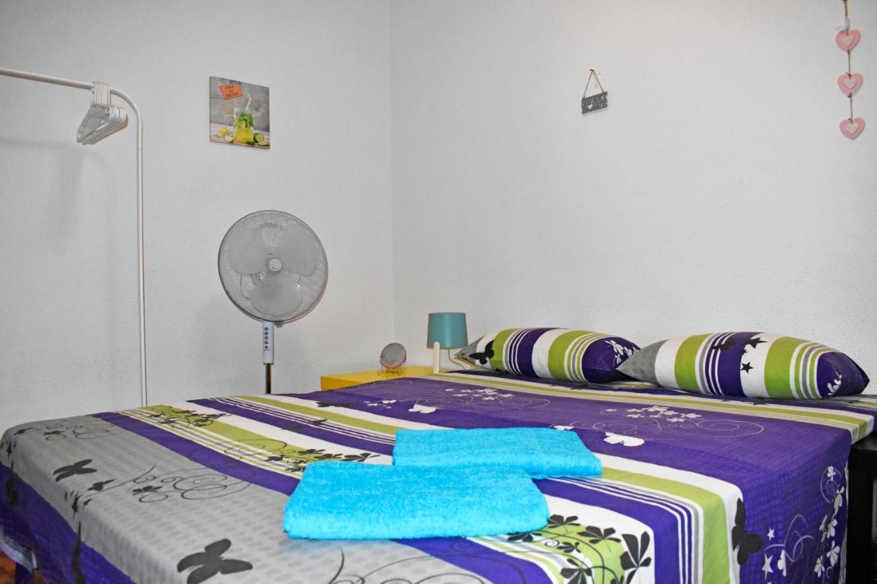 1 Private With A Window Near The Sea, Wifi Homestay *