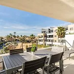 Sea Breeze Apartment