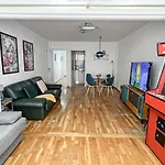 Martin\'S Place