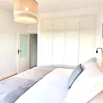 Abal Apartments - Teatro