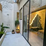 Oasis