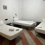 Lowcost Rooms