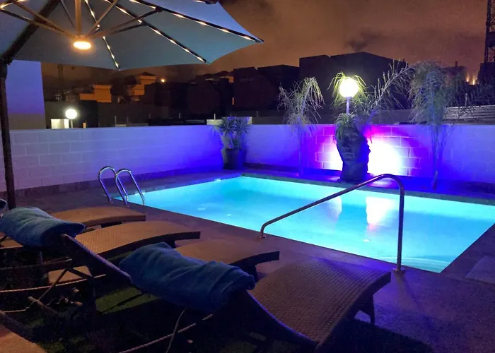 Luxury 4 Bed Private Villa With Option Of Heated Pool In Villamartin