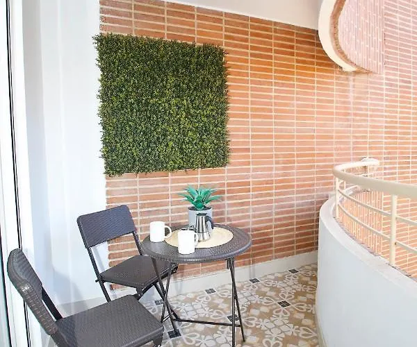 City Center Maisonnave Apartment With Ac