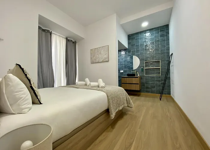 Pinzon Studios & Penthouse