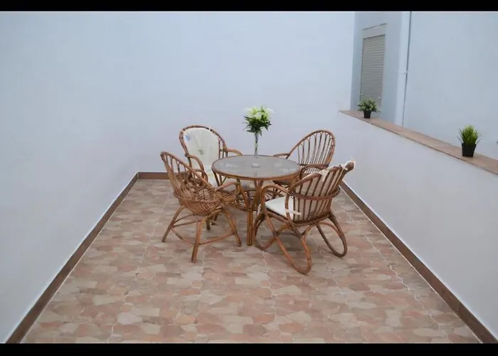 1 Bedroom Studio Apartment Nice And Modern Ideal For The Beach And City Centre
