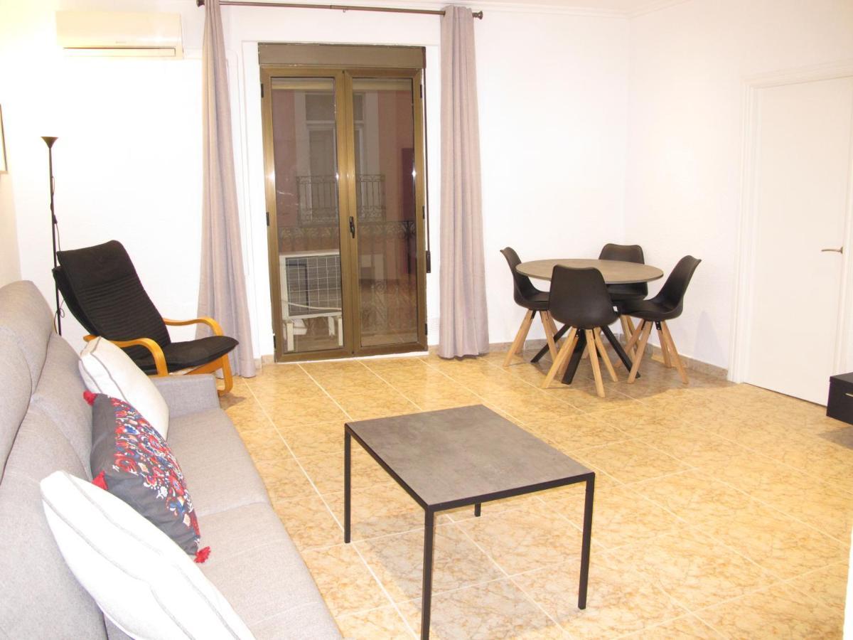 Romero Apartment *