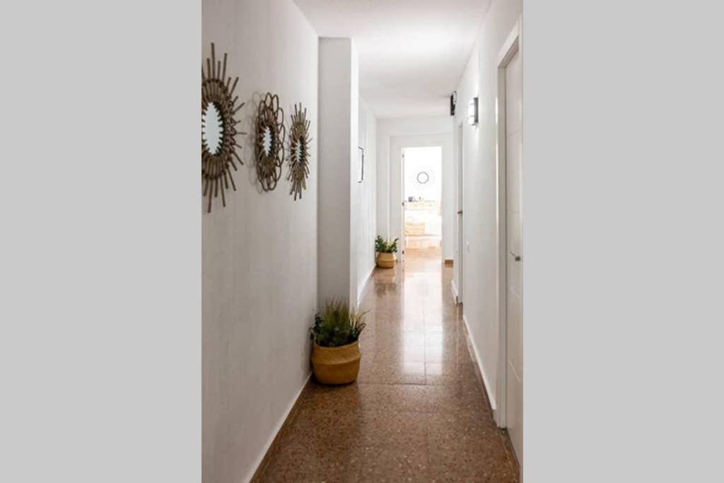 Sea View Apartment Alicante