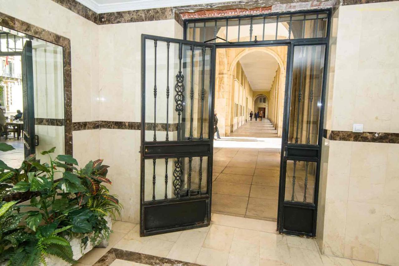 Plaza Ayuntamiento Appartement