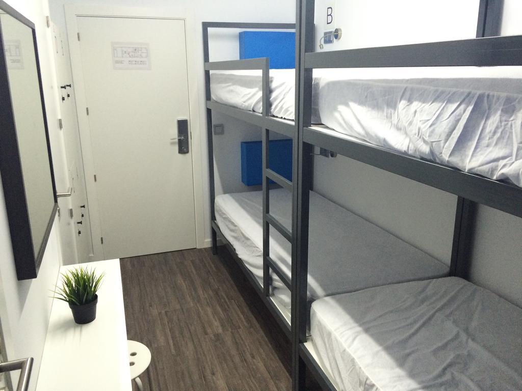 Chameleon Youth Hostel