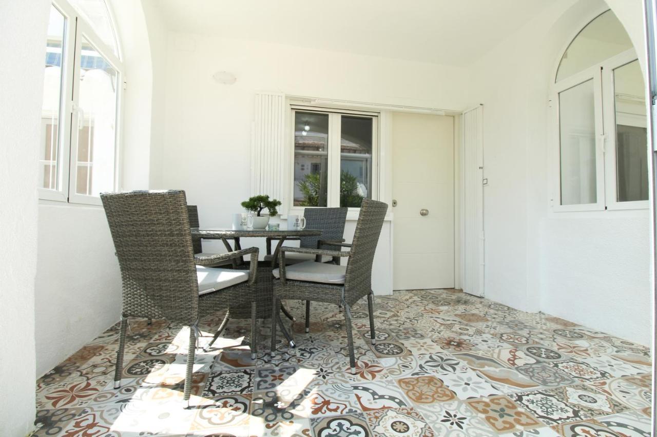Apartamento En Torrevieja Con Piscina Alicante