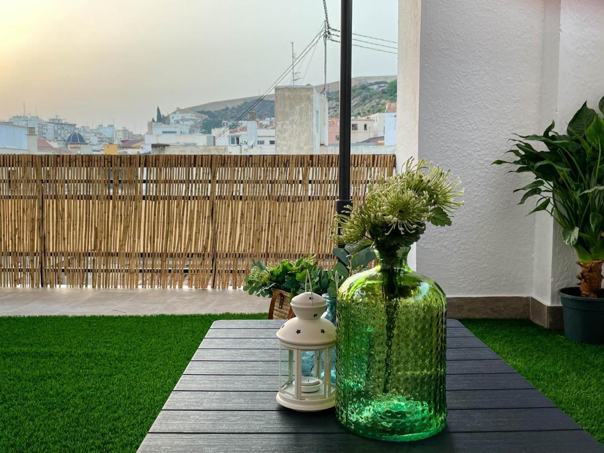 La Terraza. Vistas Al Castillo A 1 Min. De La Playa Apartment *