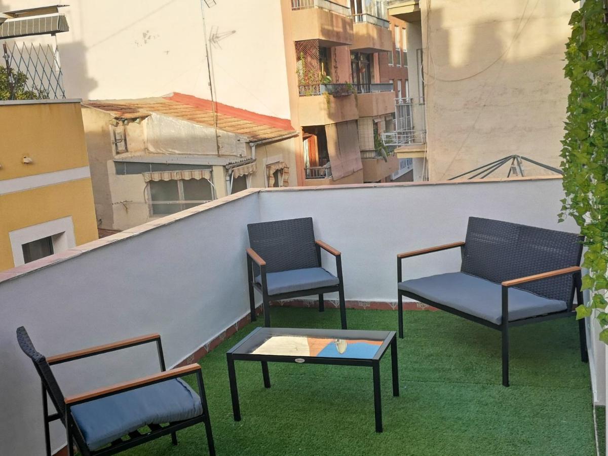 Preciosos En El Centro De Apartamento
