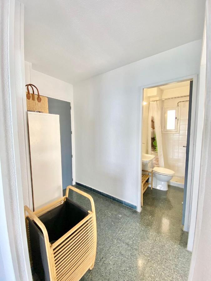 Apartamento Akra Primera Linea De Playa Vistas Increibles !!